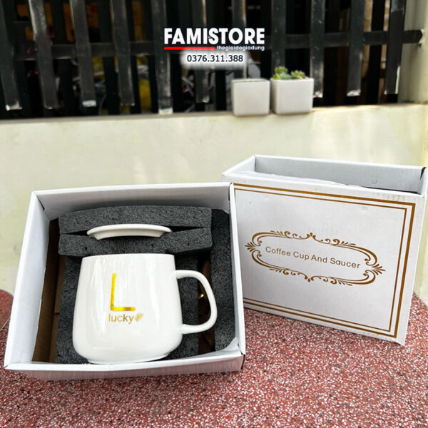 Ly sứ cao cấp làm quà tặng